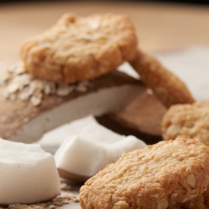 Coconut and oat flakes biscuits